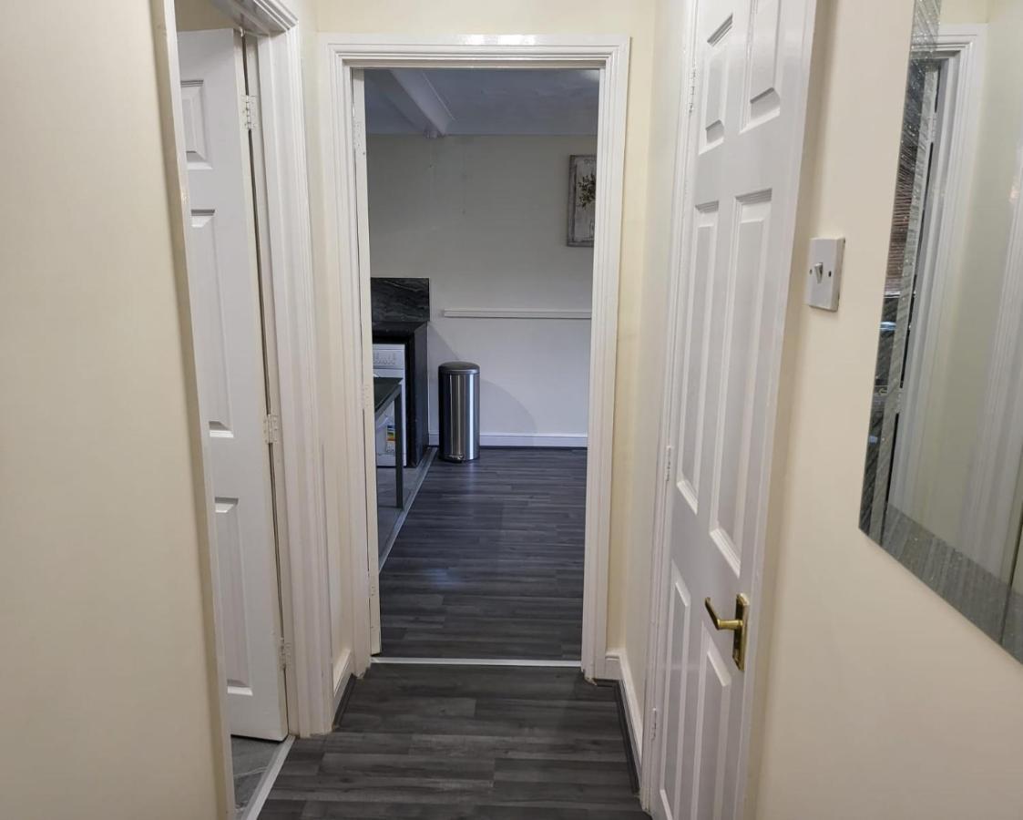The Regency Entire 1 Bedroom Flat Accomodation Leicester Exterior foto