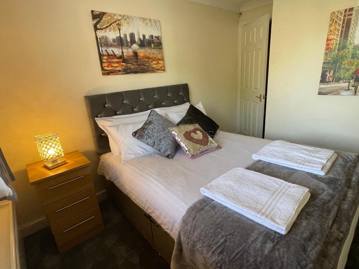 The Regency Entire 1 Bedroom Flat Accomodation Leicester Exterior foto