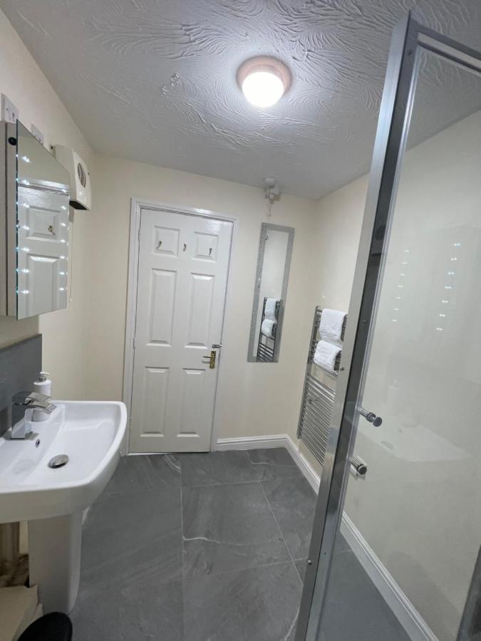 The Regency Entire 1 Bedroom Flat Accomodation Leicester Exterior foto